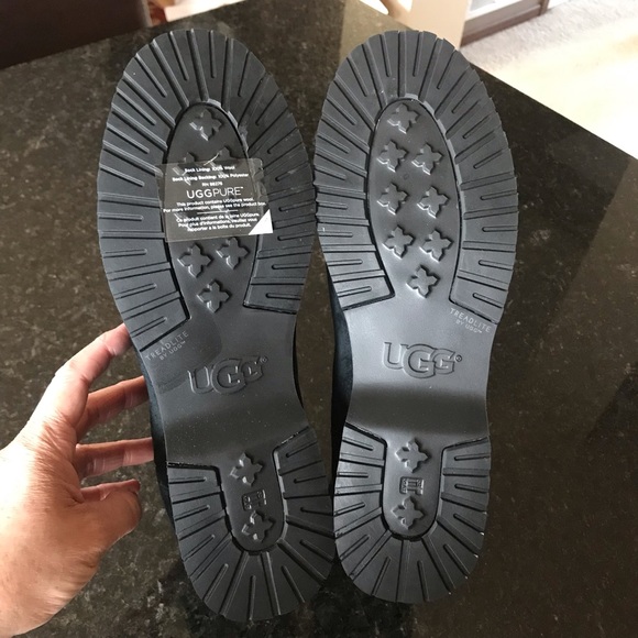 New UGG Briscoe Black Suede Boots, 11 - Picture 6 of 8